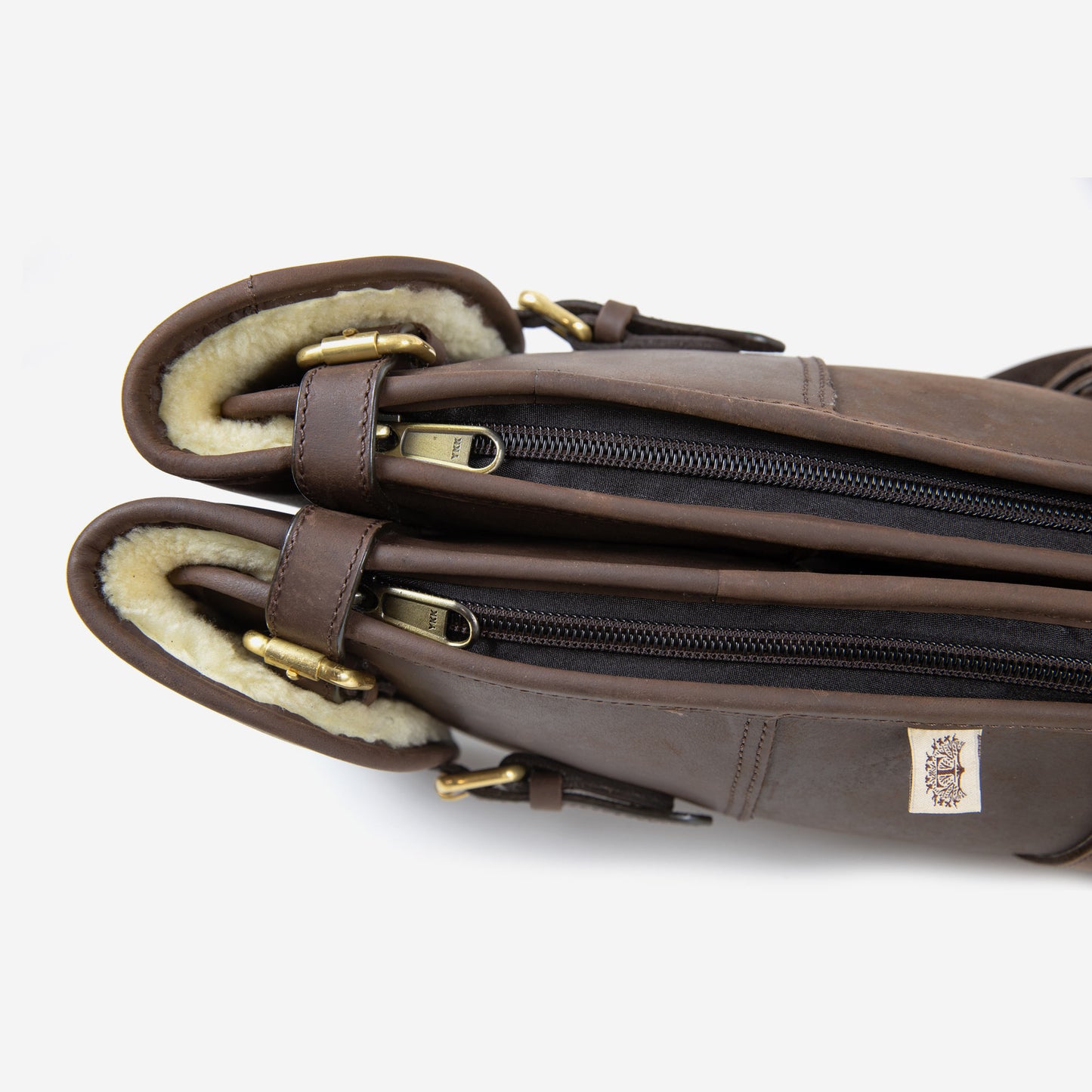 Teales Devonshire Leather Double Gun Slip up to 30” – Buckle & Flap