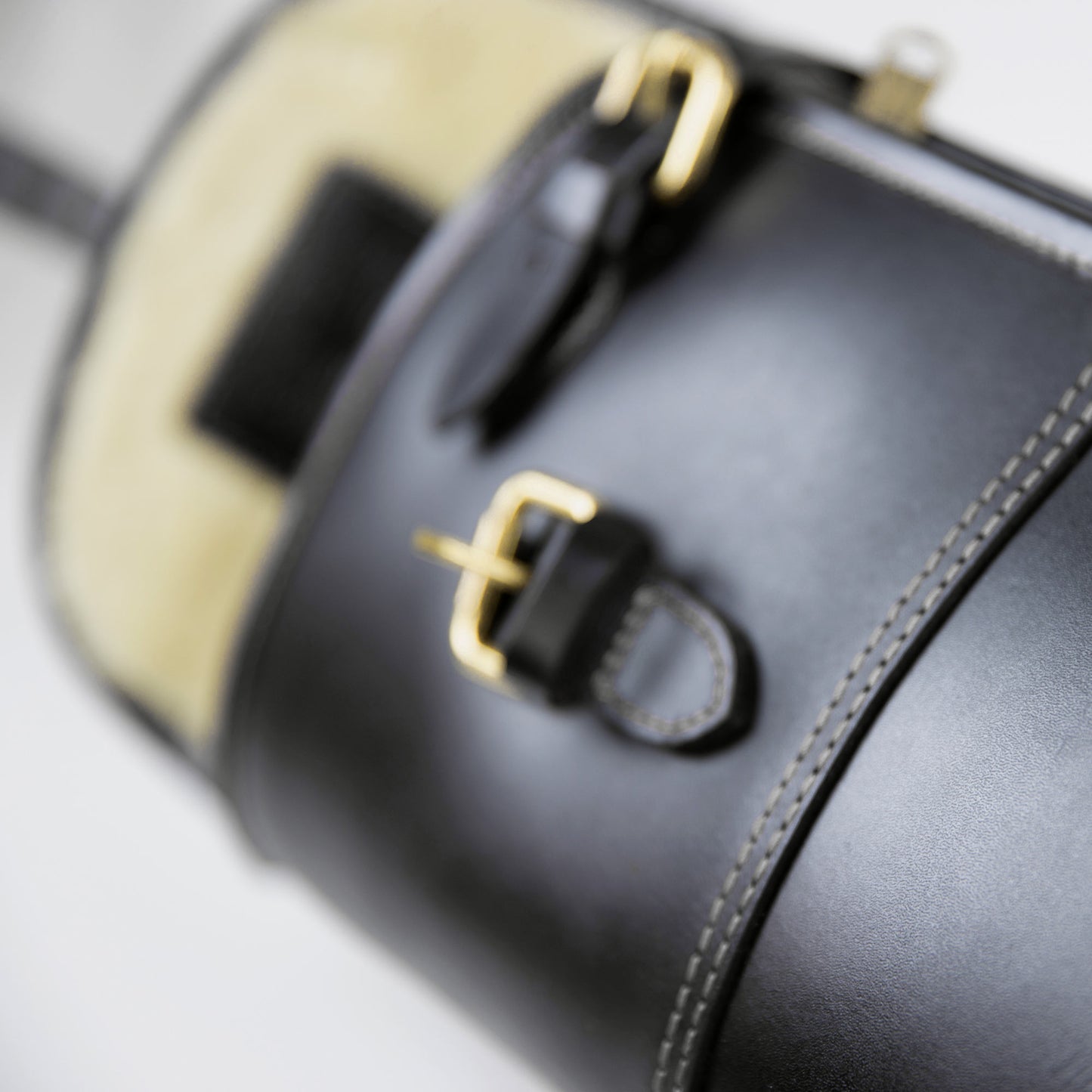 Teales Premier Leather Gun Slip up to 32” – Buckle & Flap – Dark Brown