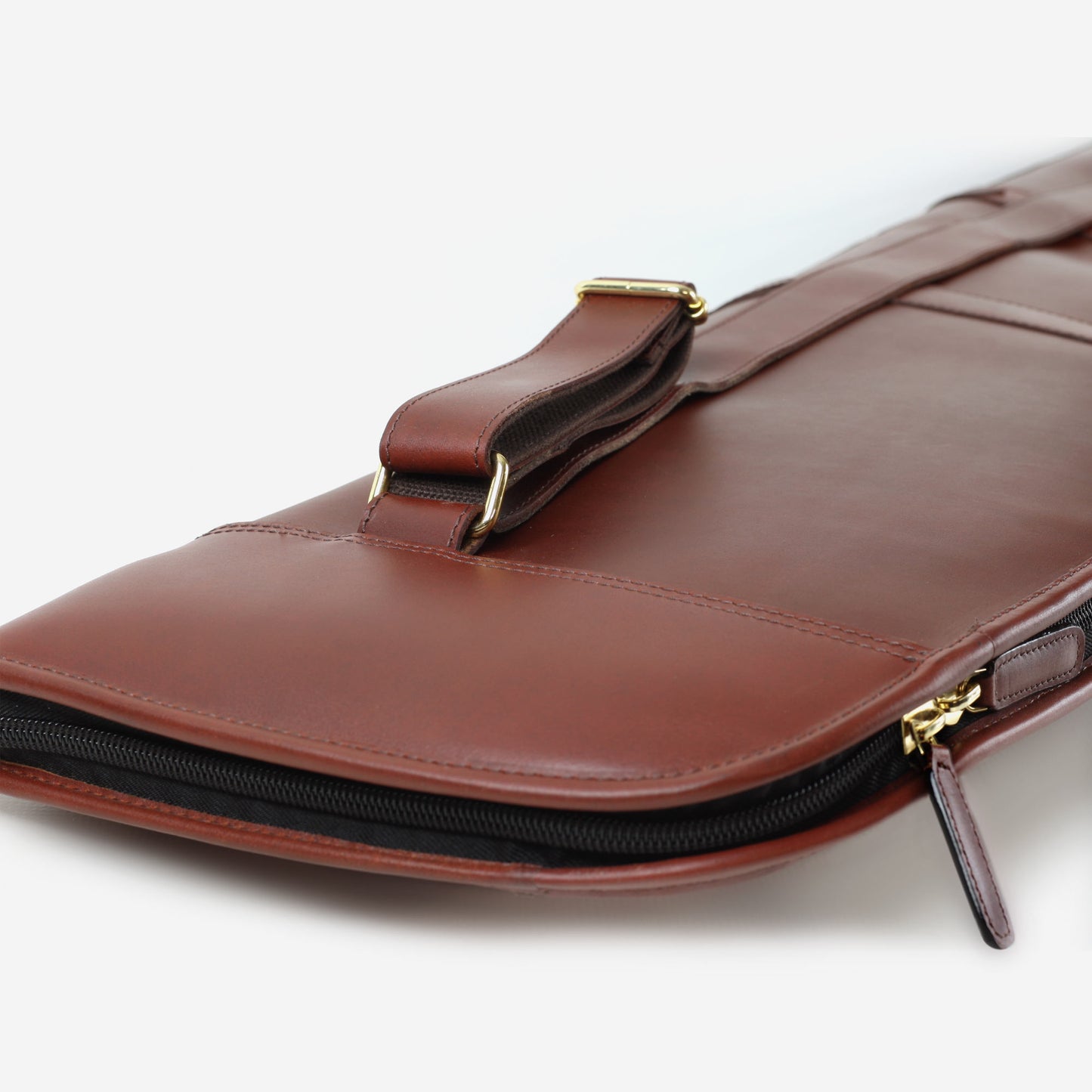 Teales Premier Leather Rifle Slip – Zip Around